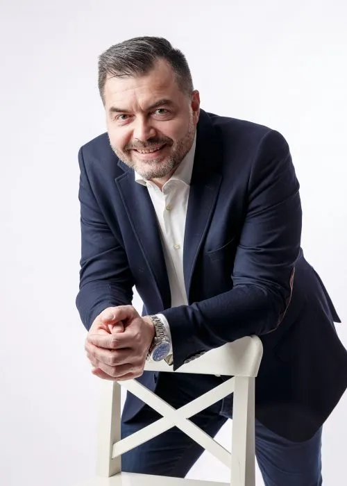 O nás 1 Andrej Lukáč, výkonný riaditeľ