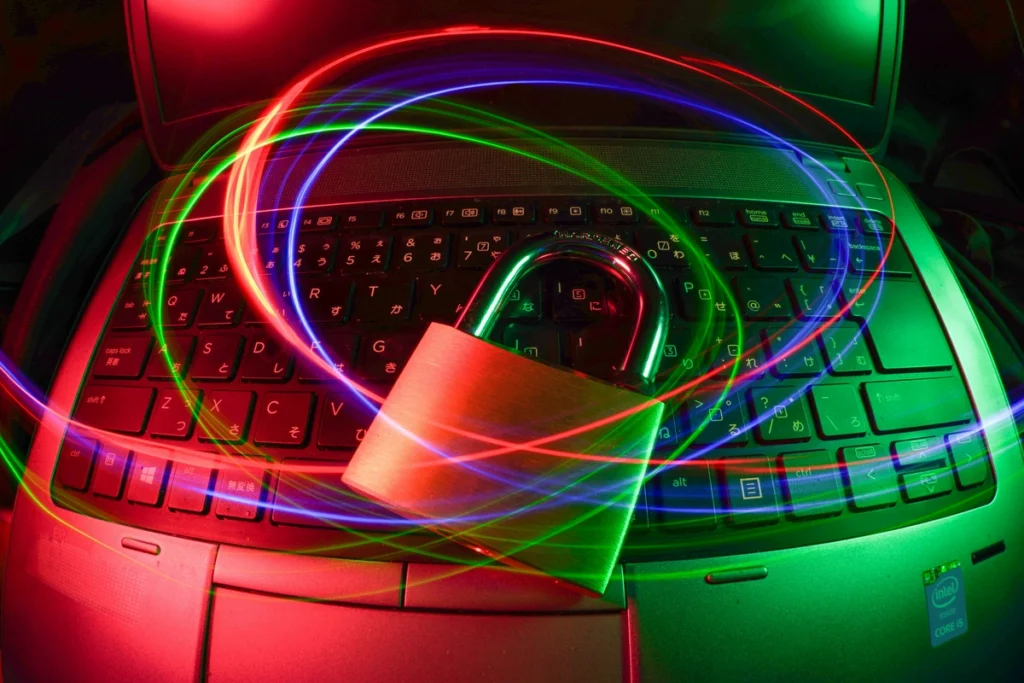 Elektronické zabezpečenie rodinného domu pred vlámaním